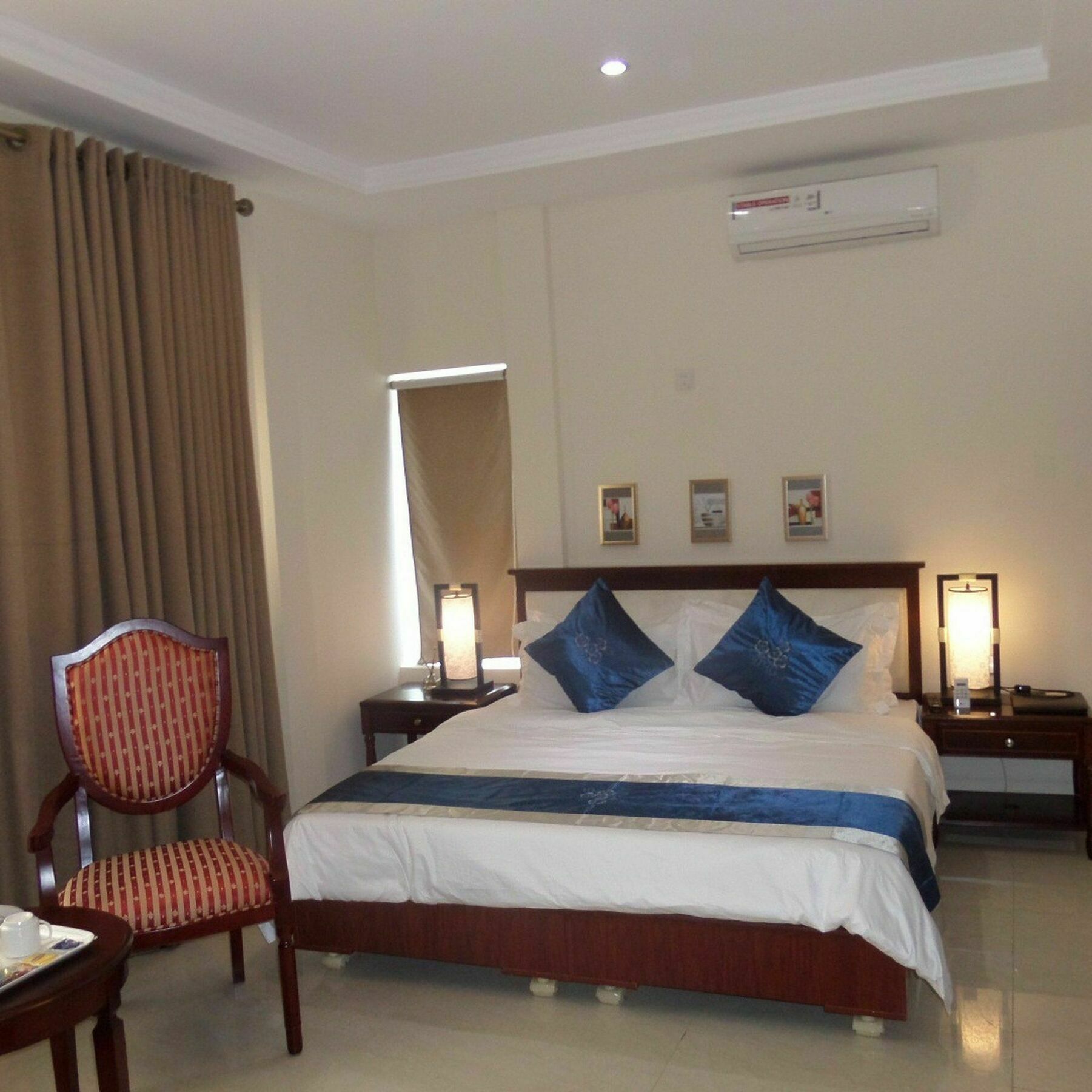 Rightgate Hotel Lagos Bagian luar foto