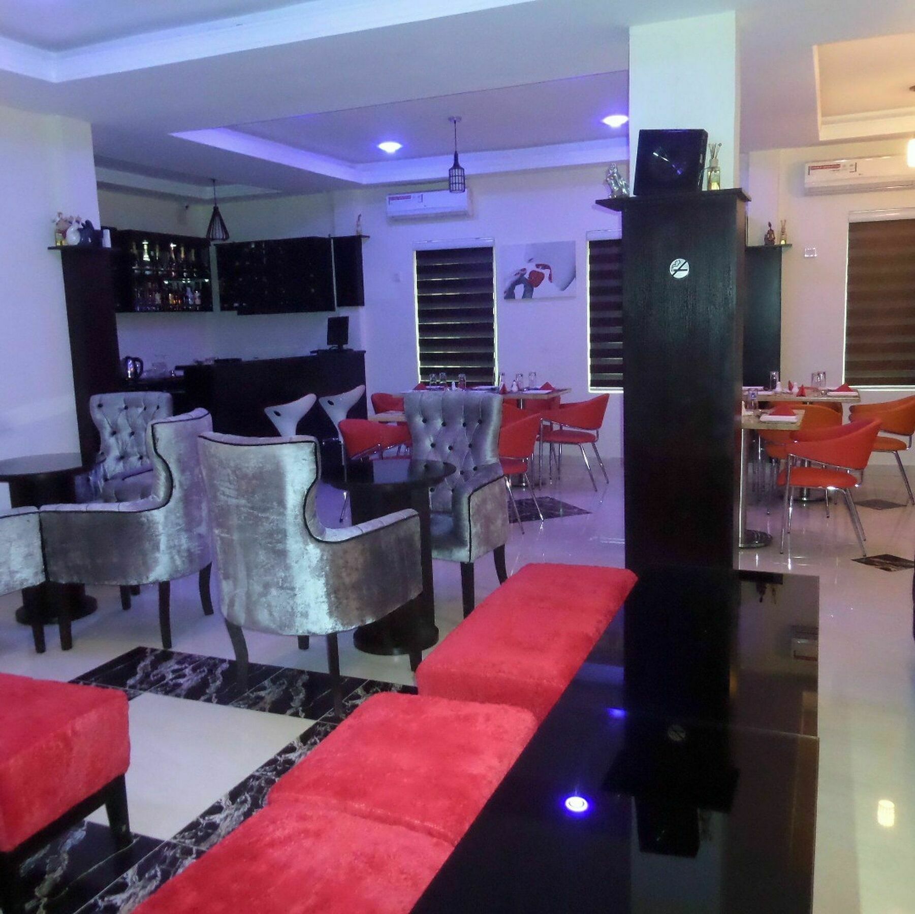 Rightgate Hotel Lagos Bagian luar foto